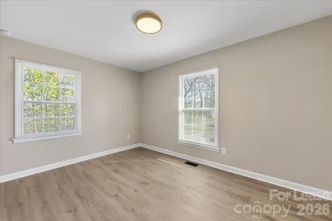 4700 Walden Court Charlotte NC 28210