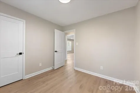 4700 Walden Court Charlotte NC 28210