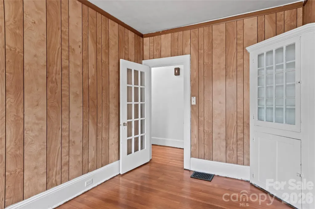 2805 Bon Air Avenue Winston Salem NC 27105