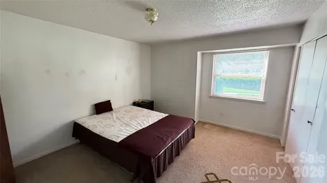 9119 Spyglass Place Charlotte NC 28214