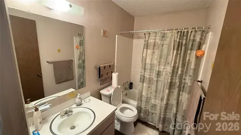9119 Spyglass Place Charlotte NC 28214