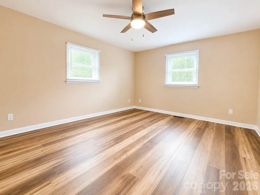 114 Falling Waters Road Hendersonville NC 28792