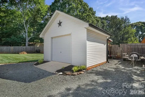 3804 Secrest Shortcut Road Monroe NC 28110