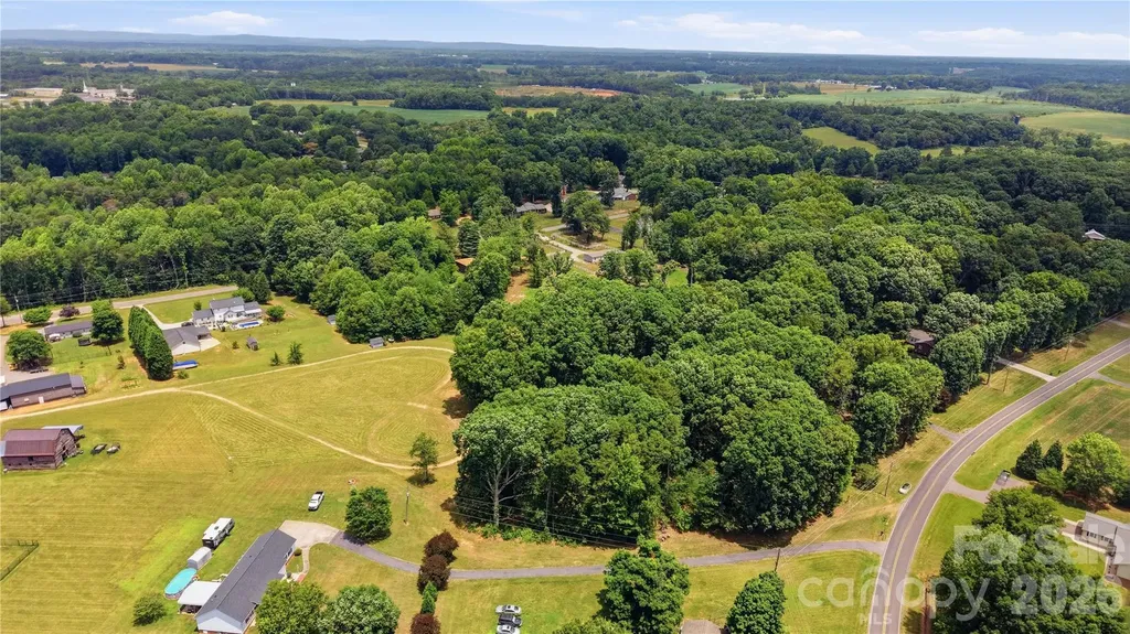 2 Ac Lewis Ferry Road Statesville NC 28677