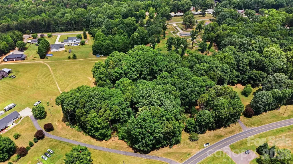 2 Ac Lewis Ferry Road Statesville NC 28677