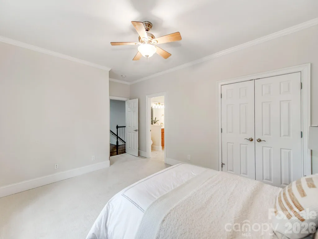 2907 Park Road Charlotte NC 28209