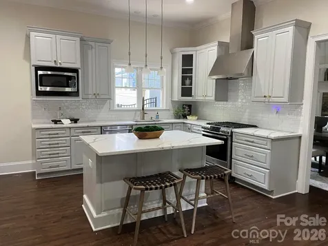 2907 Park Road Charlotte NC 28209