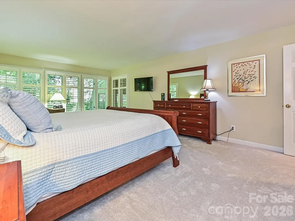 5203 Rustlewood Lane Charlotte NC 28226
