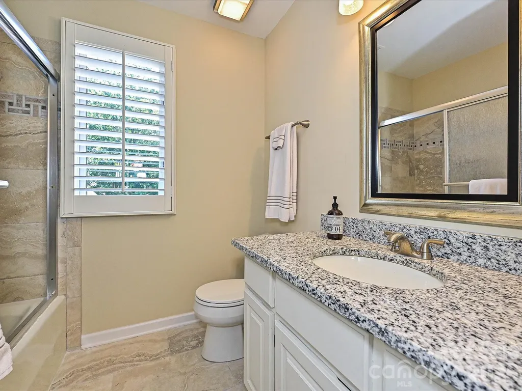 5203 Rustlewood Lane Charlotte NC 28226