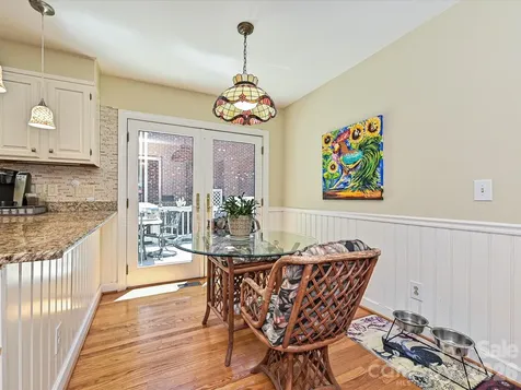 5203 Rustlewood Lane Charlotte NC 28226