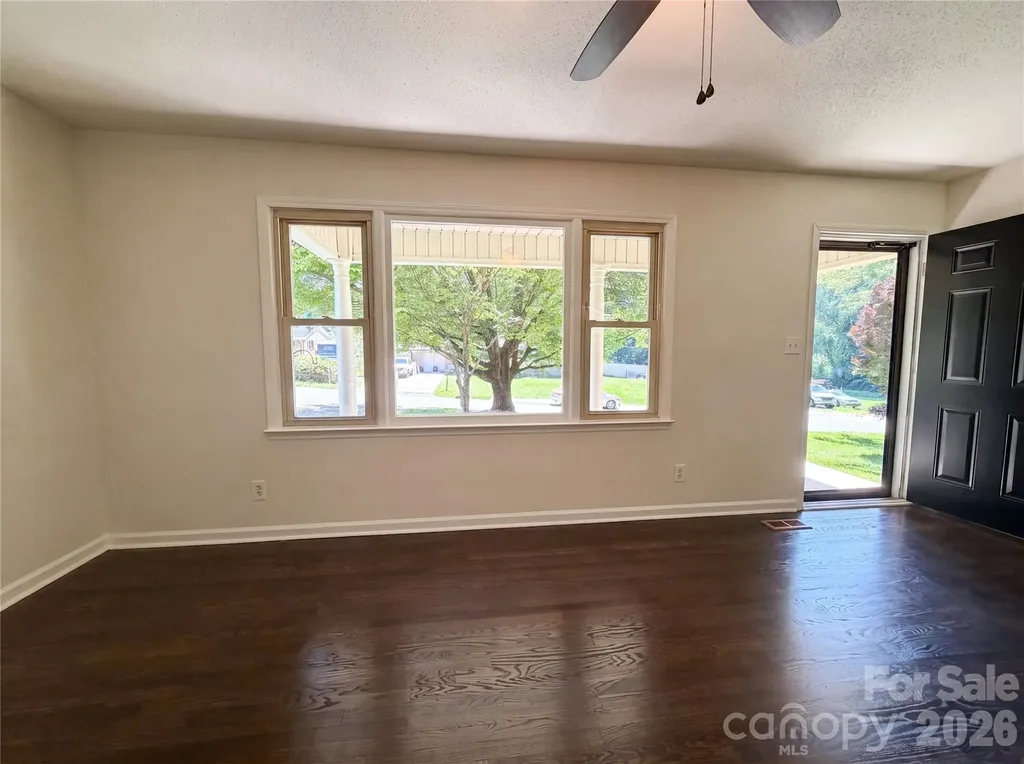 2418 Woodbridge Drive Gastonia NC 28056