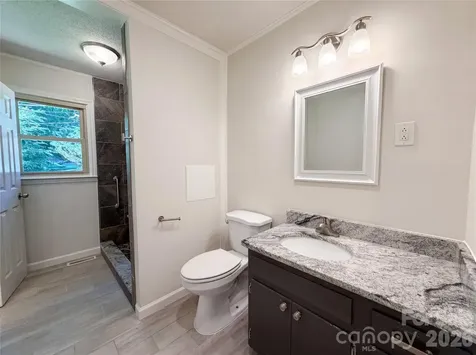 2418 Woodbridge Drive Gastonia NC 28056