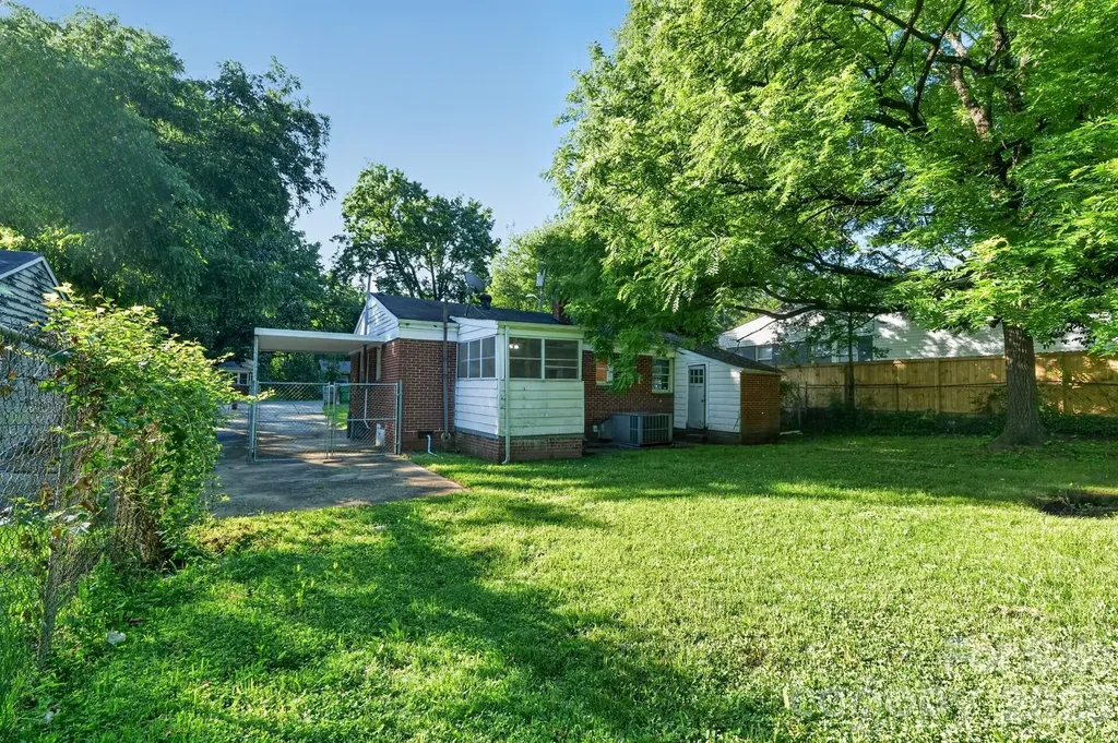2505 Druid Hills Way Charlotte NC 28206