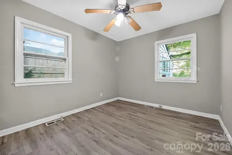 2505 Druid Hills Way Charlotte NC 28206