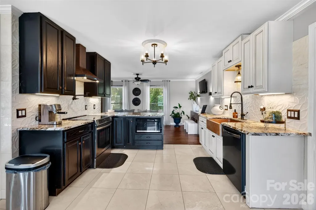 615 Kenway Loop Mooresville NC 28117