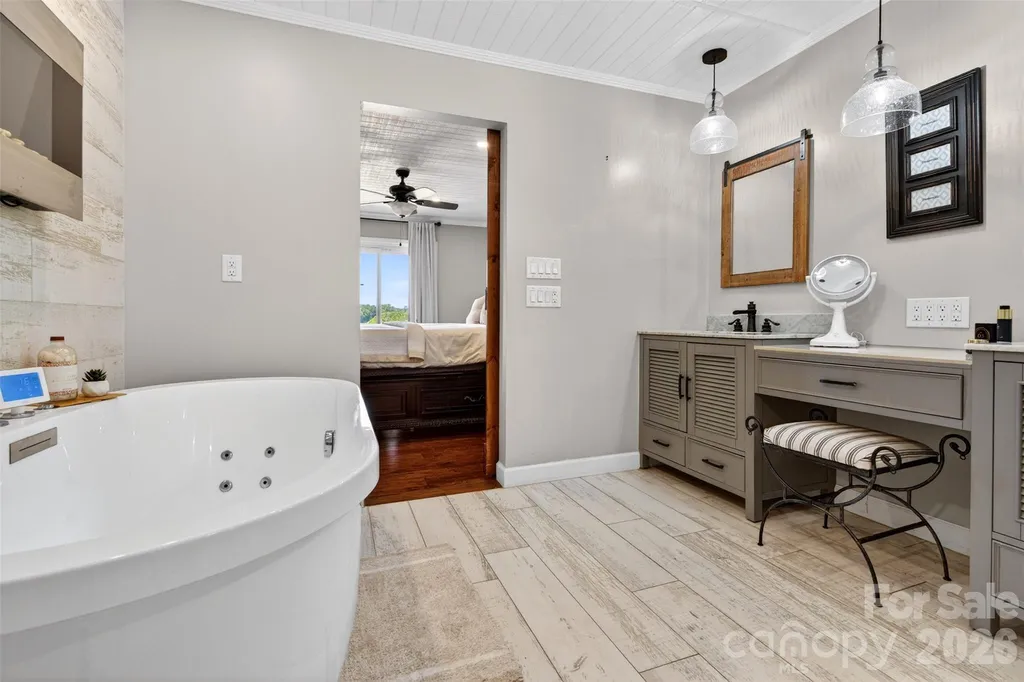 615 Kenway Loop Mooresville NC 28117