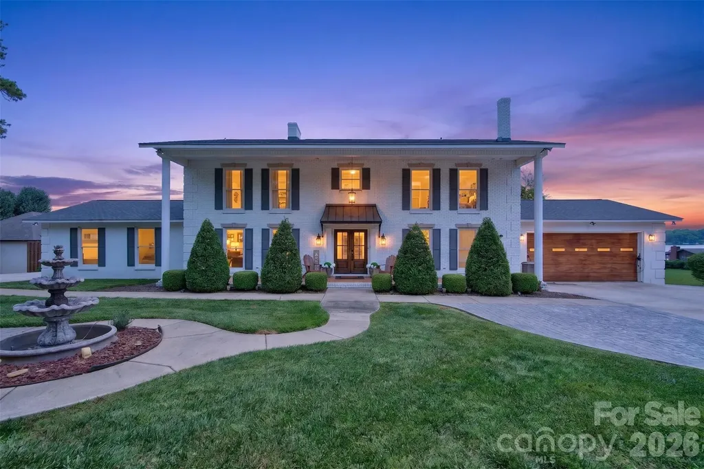 615 Kenway Loop Mooresville NC 28117