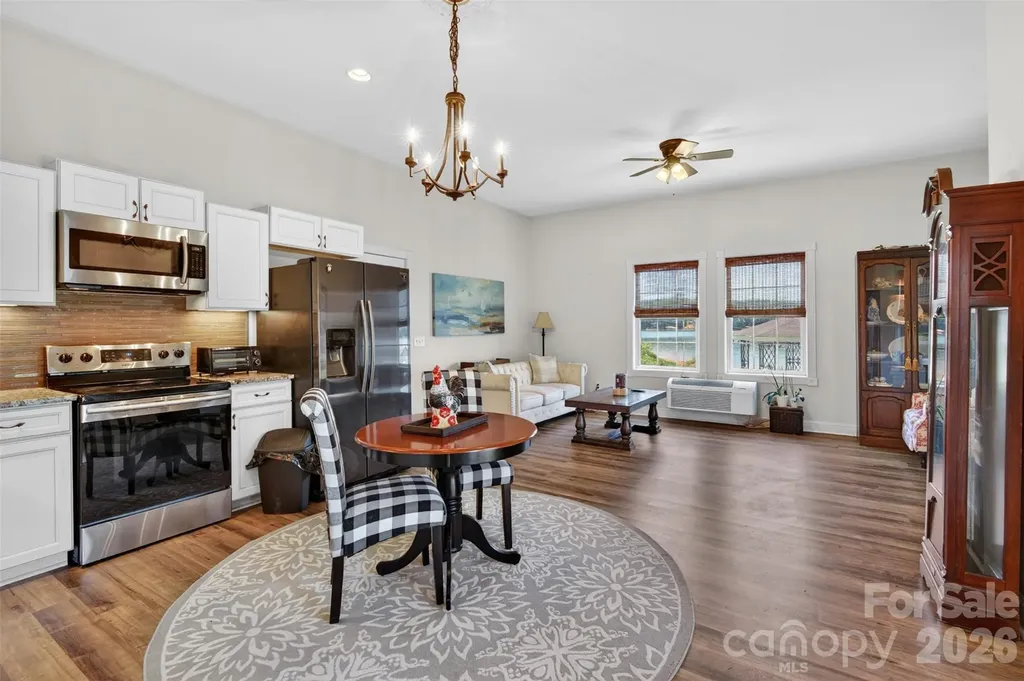 615 Kenway Loop Mooresville NC 28117