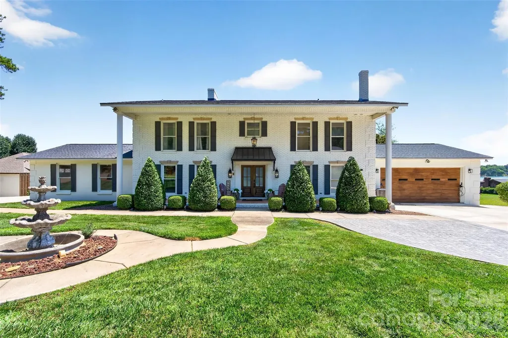 615 Kenway Loop Mooresville NC 28117