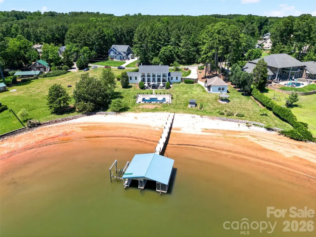 615 Kenway Loop Mooresville NC 28117