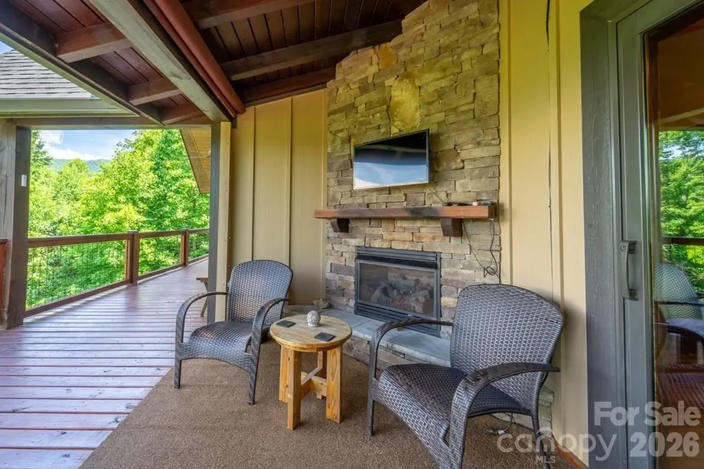 346 Torwood Lane Whittier NC 28789