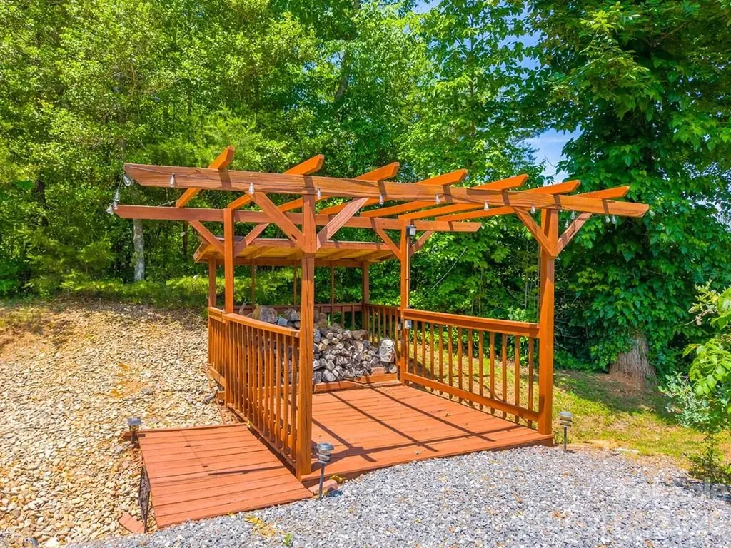 346 Torwood Lane Whittier NC 28789