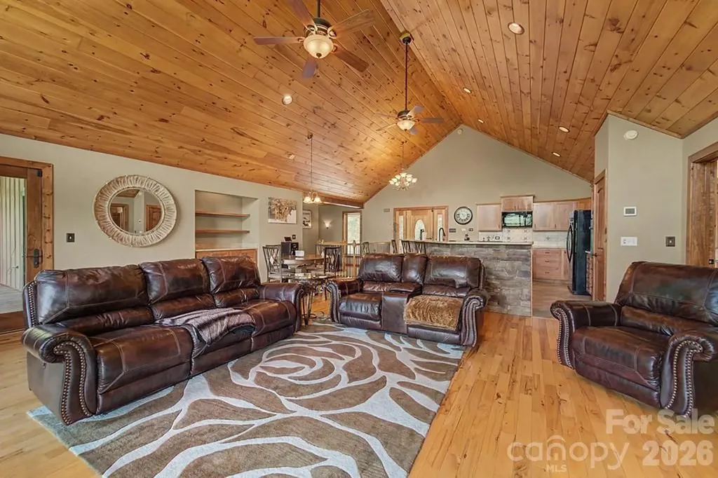 346 Torwood Lane Whittier NC 28789