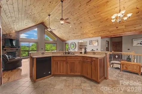 346 Torwood Lane Whittier NC 28789