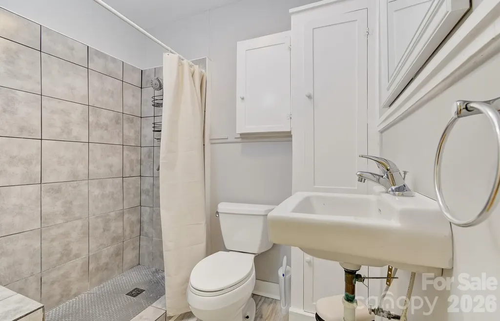 3119 Brevard Road Hendersonville NC 28791