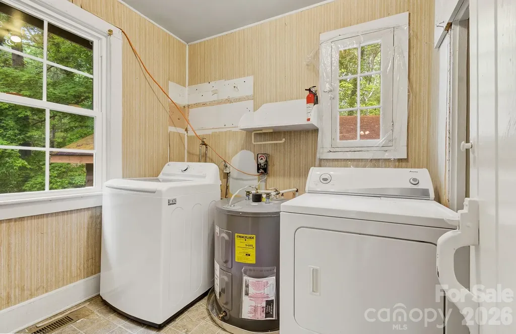3119 Brevard Road Hendersonville NC 28791