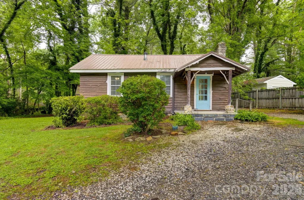 3119 Brevard Road Hendersonville NC 28791