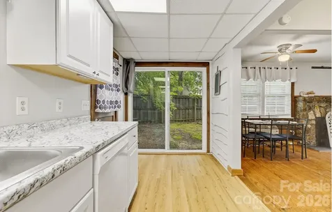 3119 Brevard Road Hendersonville NC 28791