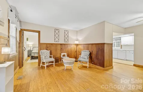 3119 Brevard Road Hendersonville NC 28791
