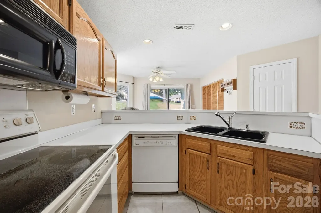 9003 Four Mile Creek Road Charlotte NC 28277