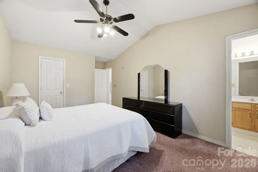9003 Four Mile Creek Road Charlotte NC 28277
