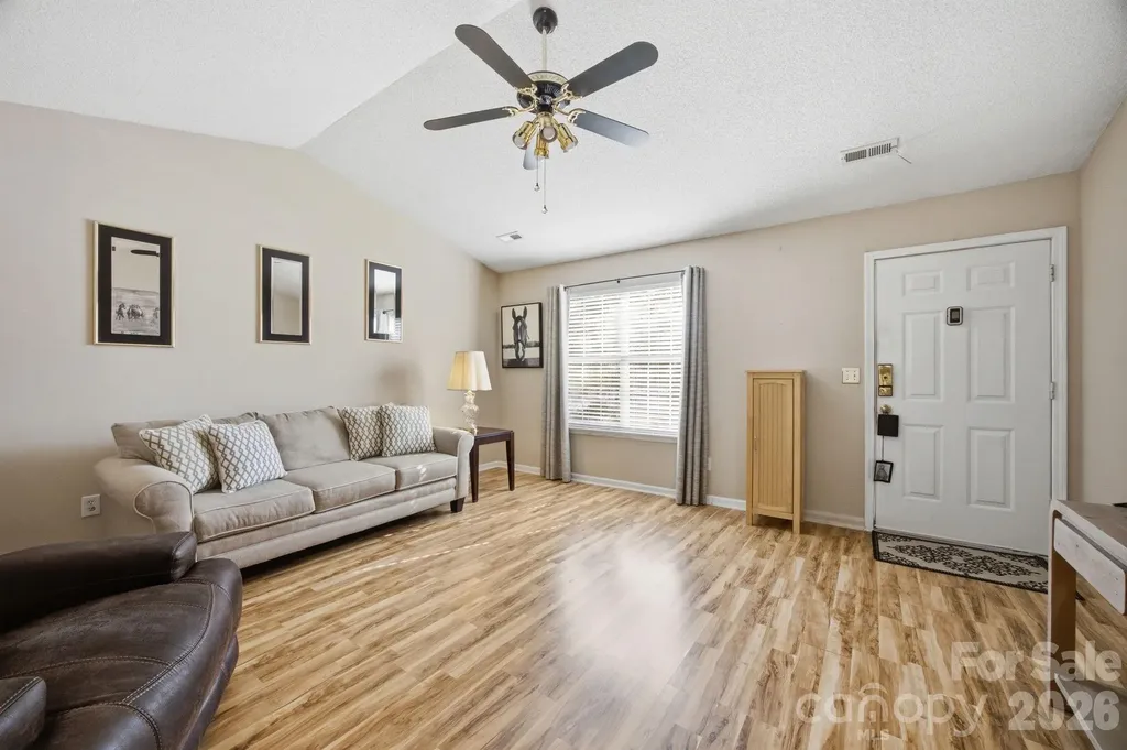 9003 Four Mile Creek Road Charlotte NC 28277