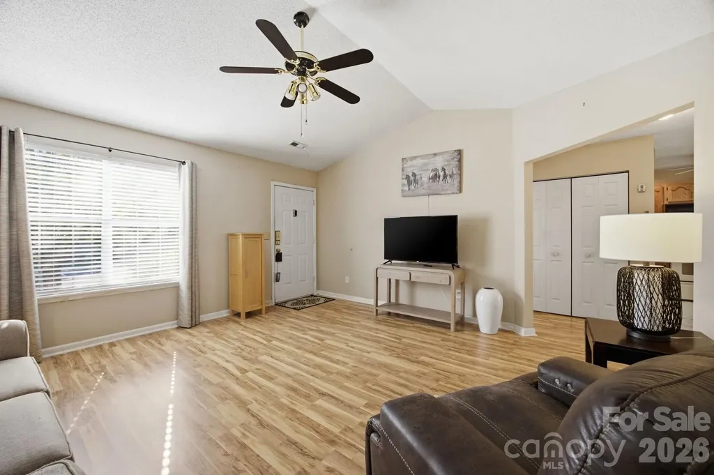 9003 Four Mile Creek Road Charlotte NC 28277