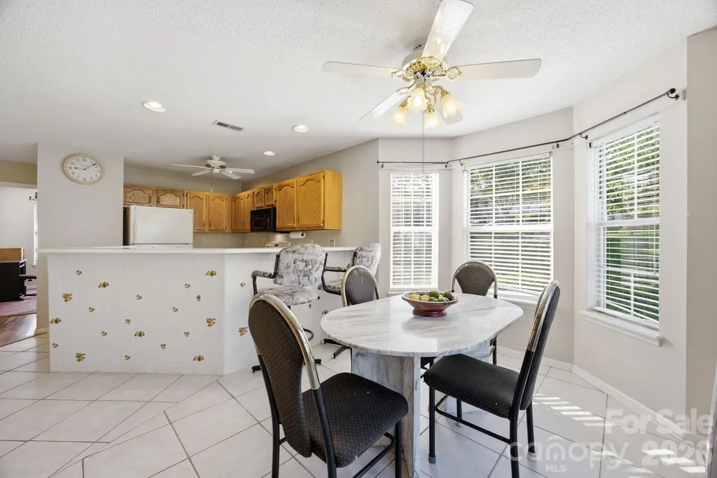 9003 Four Mile Creek Road Charlotte NC 28277