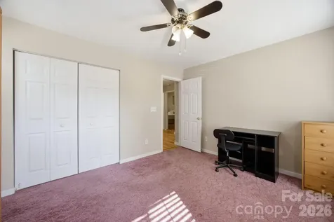 9003 Four Mile Creek Road Charlotte NC 28277