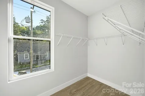 1111 W 7th Avenue Gastonia NC 28052