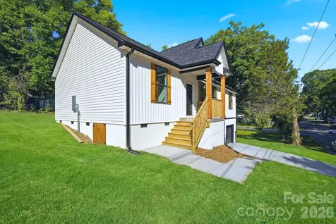 1111 W 7th Avenue Gastonia NC 28052