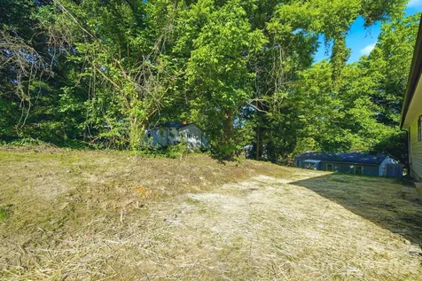1111 W 7th Avenue Gastonia NC 28052
