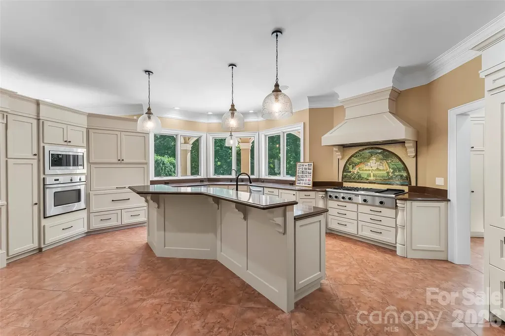 1090 Pearidge Road Bostic NC 28018