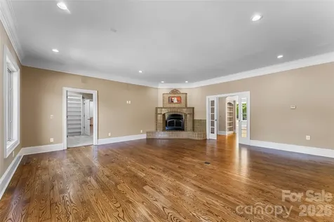 1090 Pearidge Road Bostic NC 28018