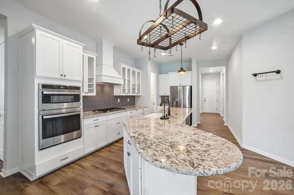 8096 Woodline Lane Denver NC 28037