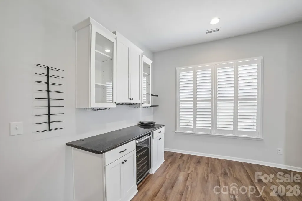 8096 Woodline Lane Denver NC 28037