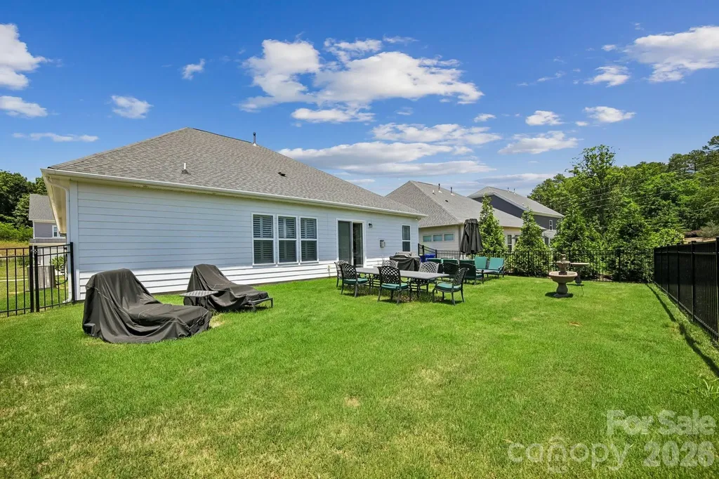 8096 Woodline Lane Denver NC 28037