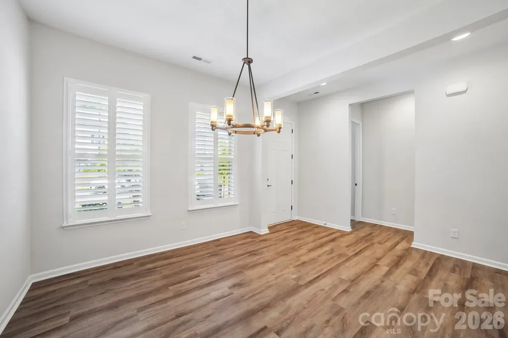 8096 Woodline Lane Denver NC 28037