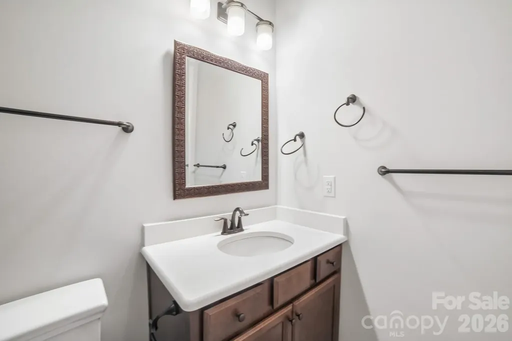 8096 Woodline Lane Denver NC 28037