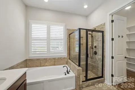 8096 Woodline Lane Denver NC 28037